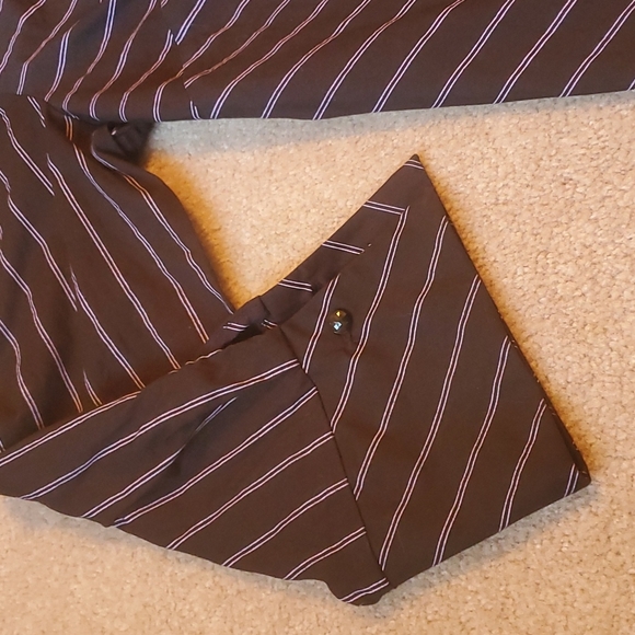 Lane Bryant black striped collared shirt, size 18/20 - Picture 7 of 7